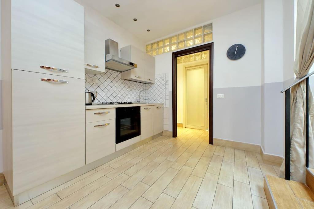 Vatican Flat Spacious Cozy With Court 로마 외부 사진