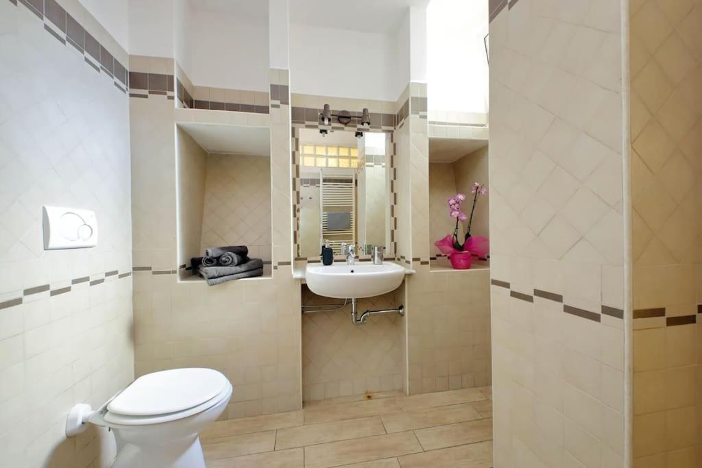 Vatican Flat Spacious Cozy With Court 로마 외부 사진