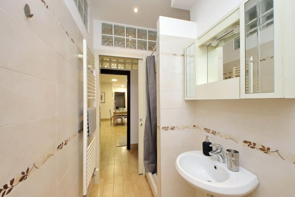 Vatican Flat Spacious Cozy With Court 로마 외부 사진